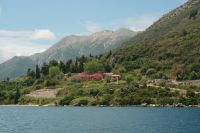 P� v�g mot �rmos Vlikho, Levkas