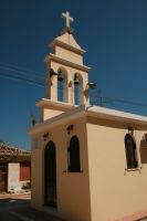 Kyrka med h�gtaleri f�r att kalla syndare