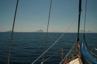 P� v�g mot Isola Vulcano