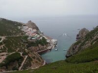 Berlenga: Semesterby och passb�tsbrygga. 2 restauranger och l�genheter samt campingplats