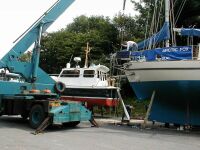 Lyfts p� plats med mobilkran